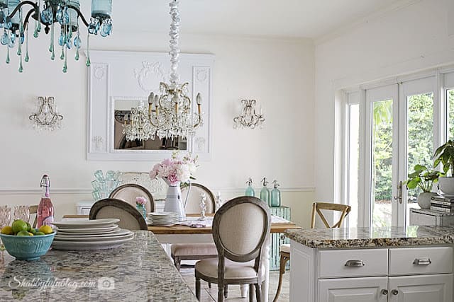 elegant white kitchen 