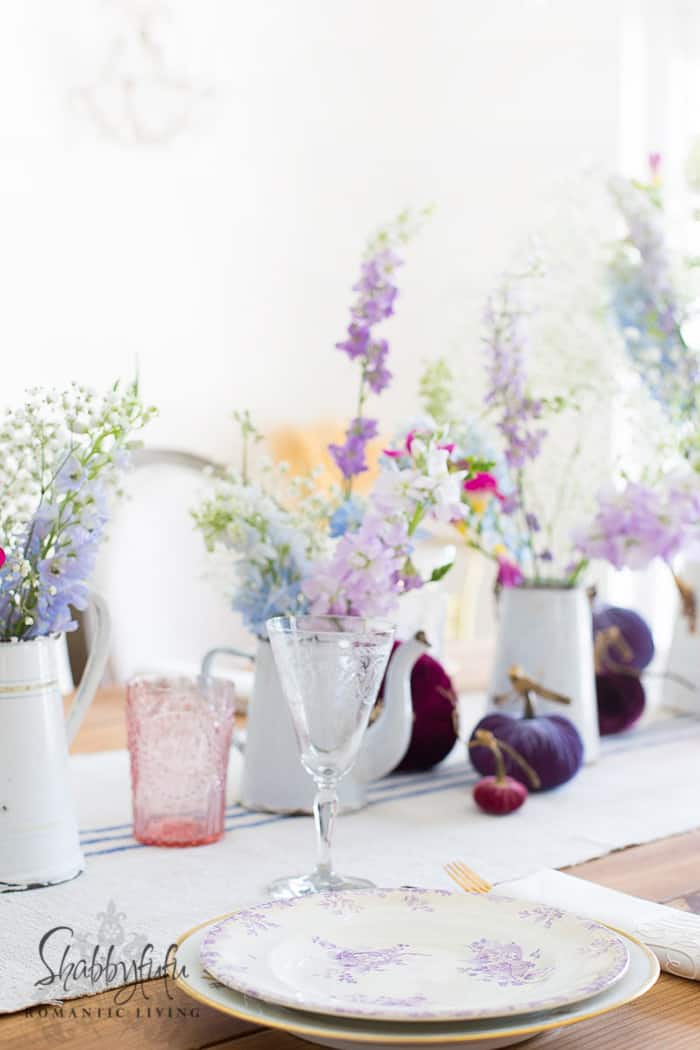 How To Use Pastel Colors In Table Setting For Every Season