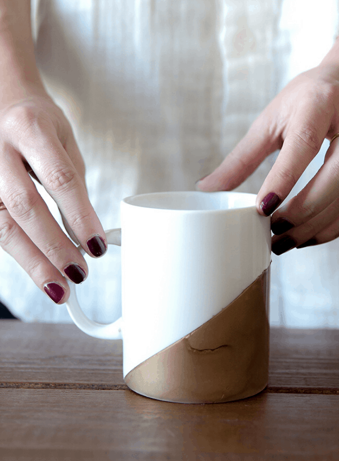 DIY coffee mug projects with nail polish