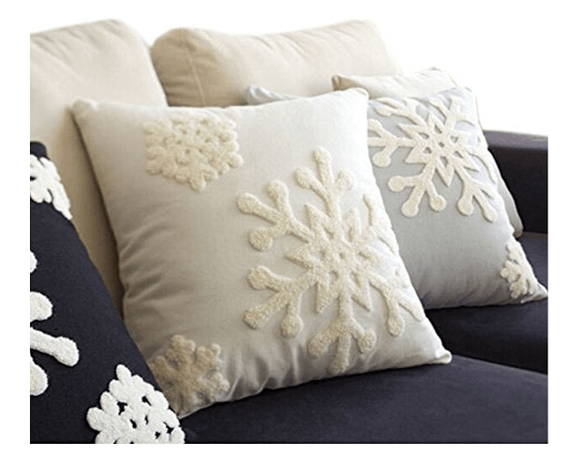 snowflake-pillow