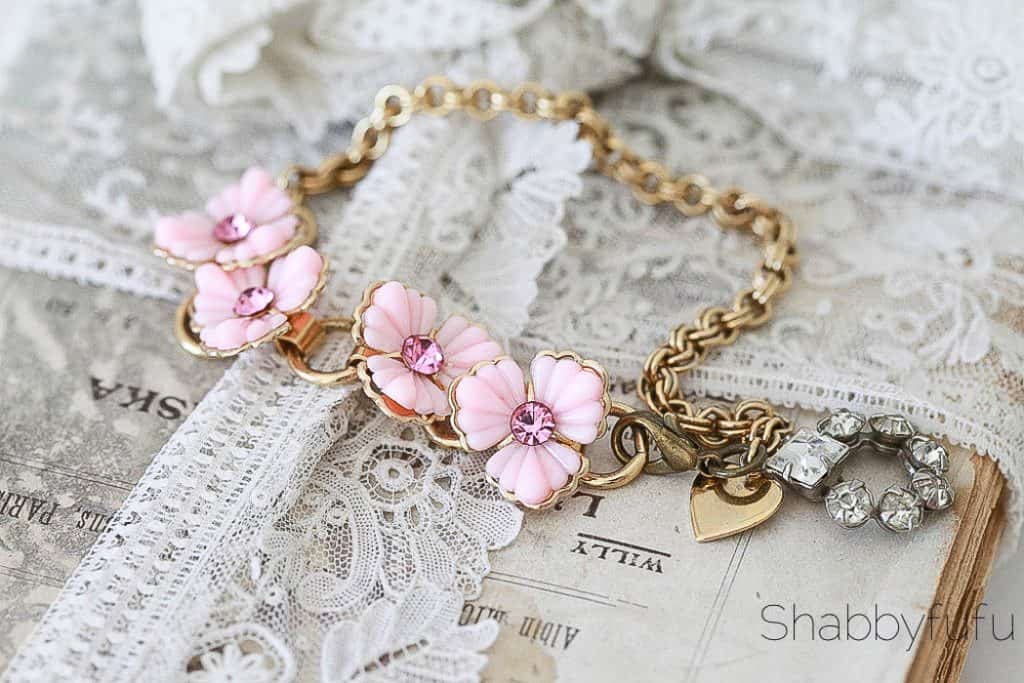 shabby chic necklace by shabbyfufu