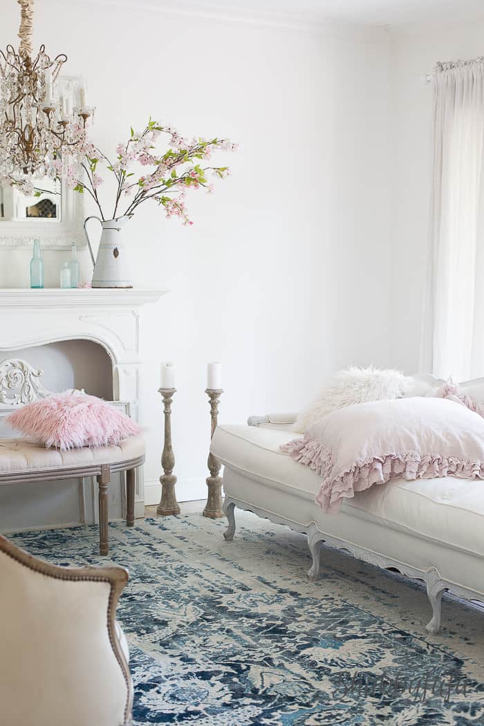 How To Decorate A Room Beautifully With Blush Pink ...