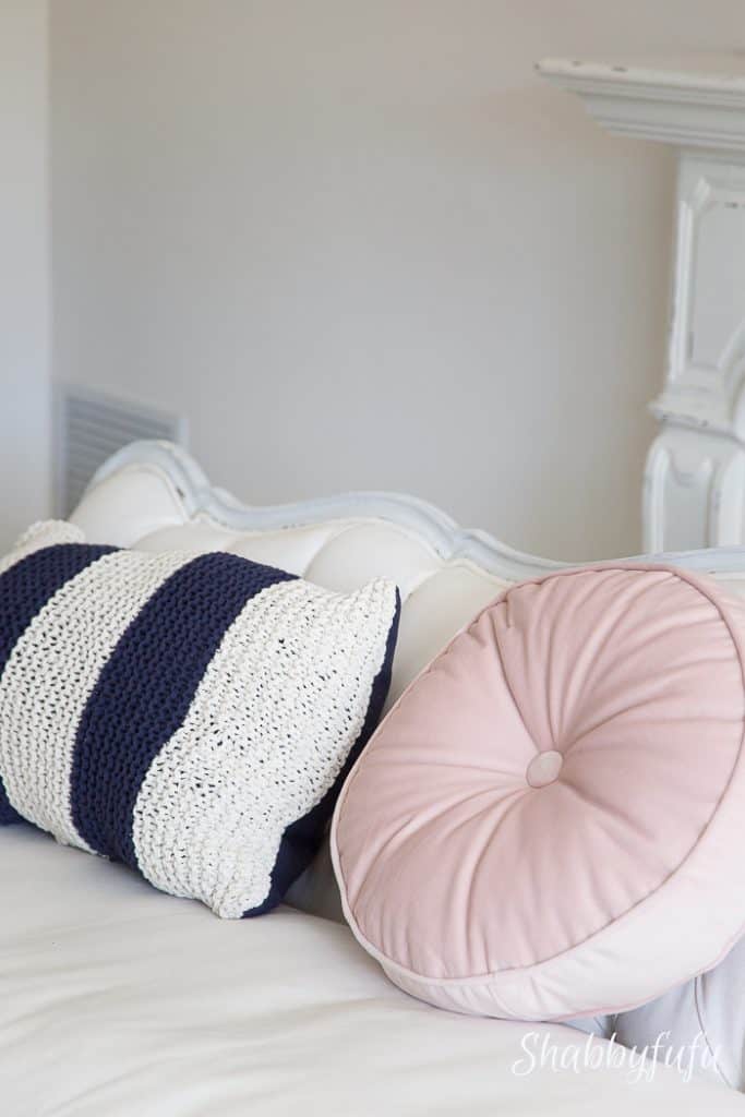pink-pillow-navy-striped-pillow