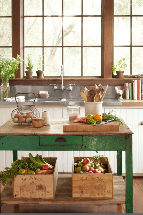farmhouse countryside decorating ideas featuring wooden crates