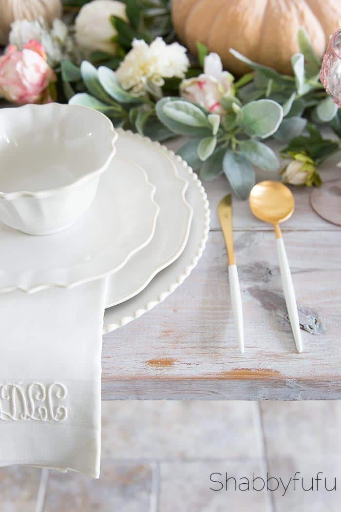 Table Setting Guides And Useful Free Gifts For You