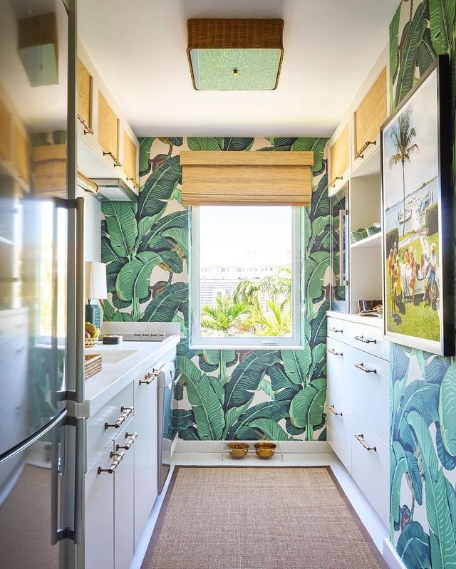 palm tree home decor idea featuring a palm tree wallpaper in a kitchen