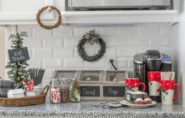 Red Hot Farmhouse Style Kitchen Concepts