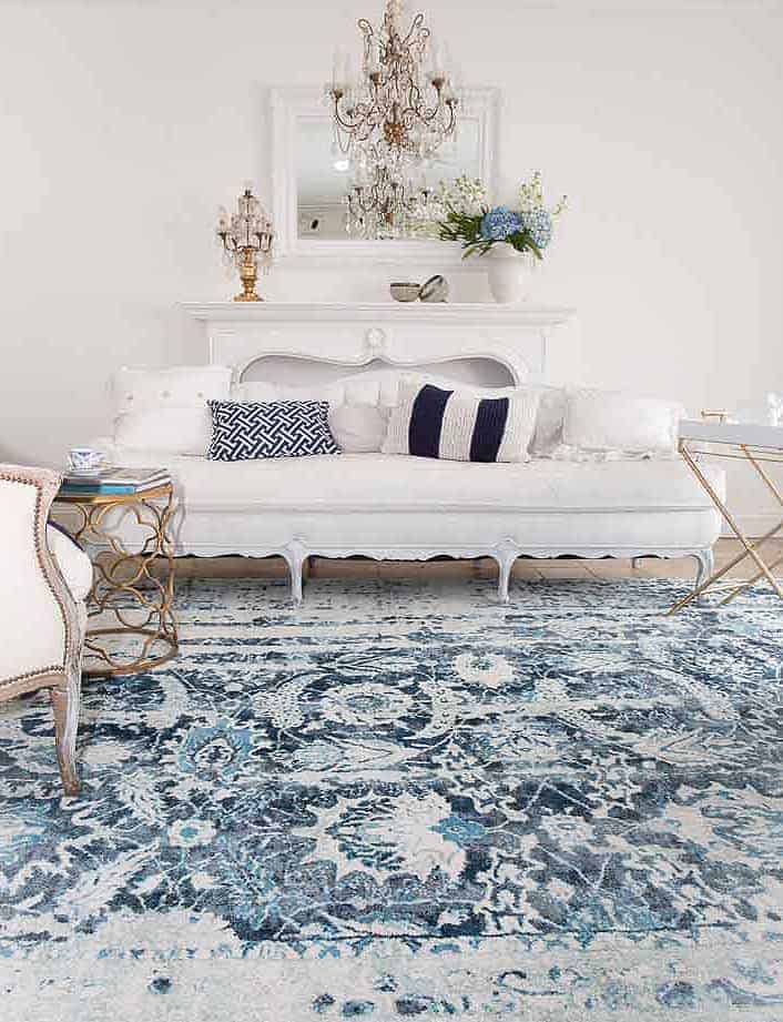 How to Choose the Right Rug - How to Decorate