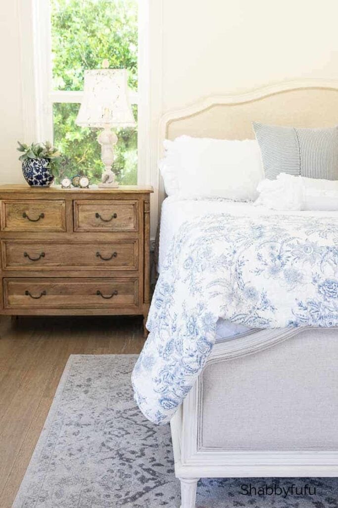Shabbyfufu | Dressing Your Bedroom For The Warmer Months