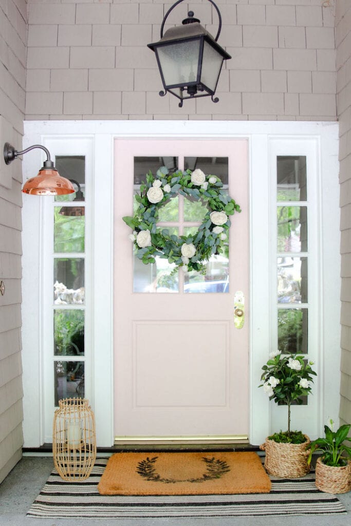 Glam Decor - Modern Home Tour - shabbyfufu.com