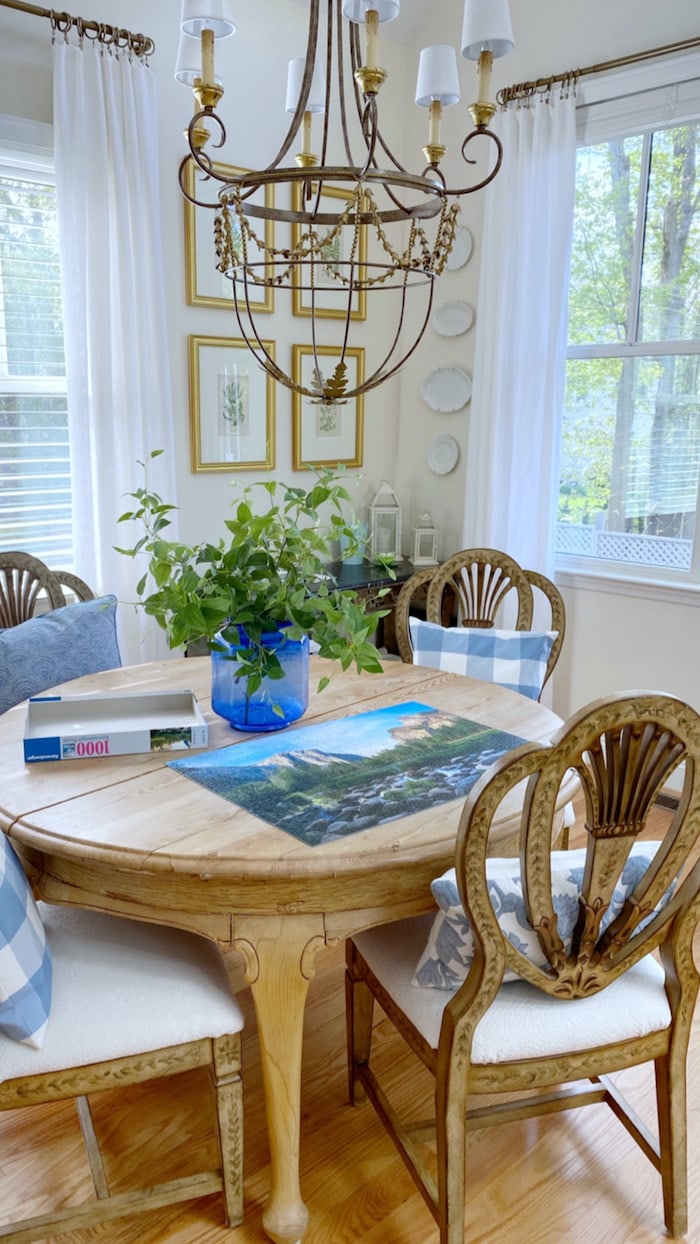 urban cottage empty nester home dining room