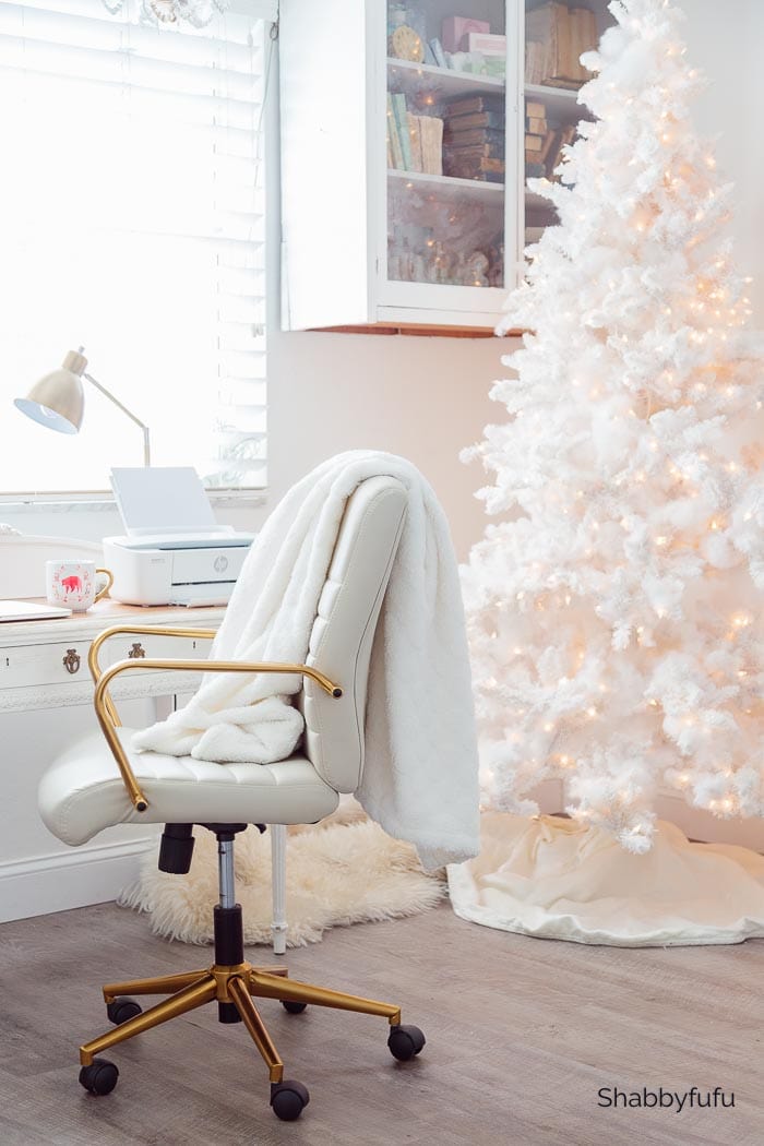 My French Style Home Office – Christmas