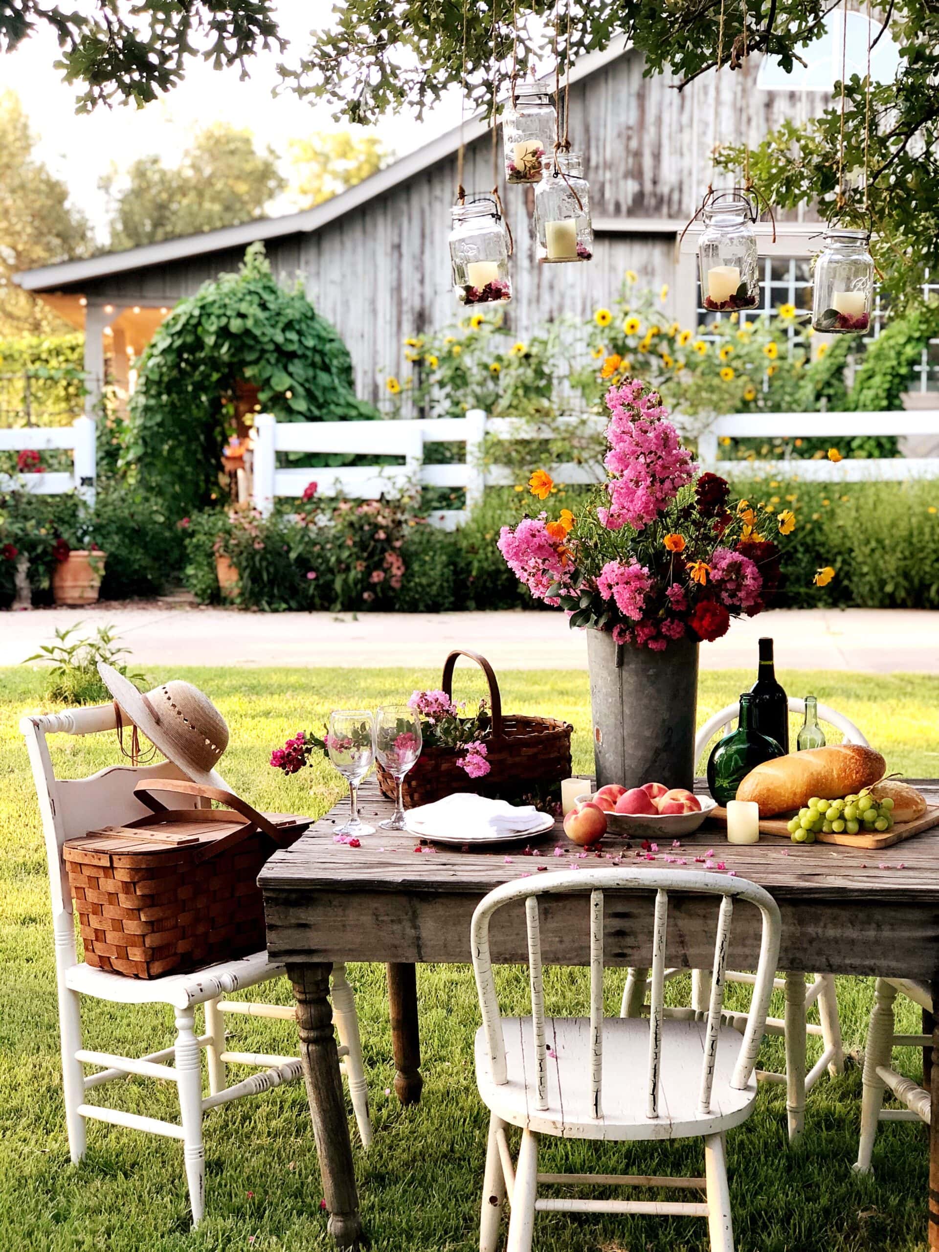 Picturesque Country Living – A Home Tour