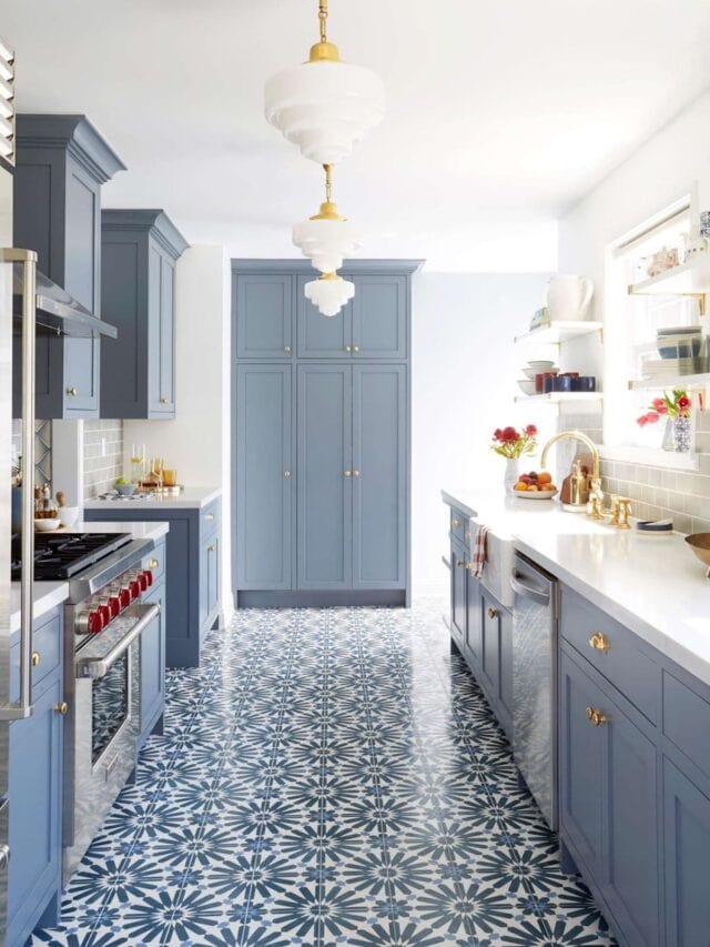 Blue Kitchen Design Ideas (That Are Gorgeous!) - shabbyfufu.com