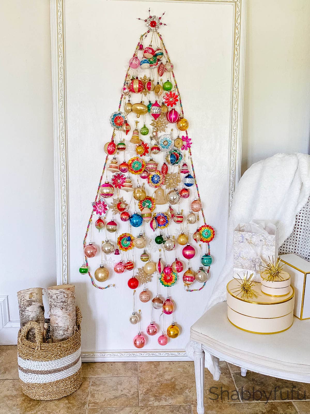 Alternative Christmas Tree DIY Idea – For Tight Spaces