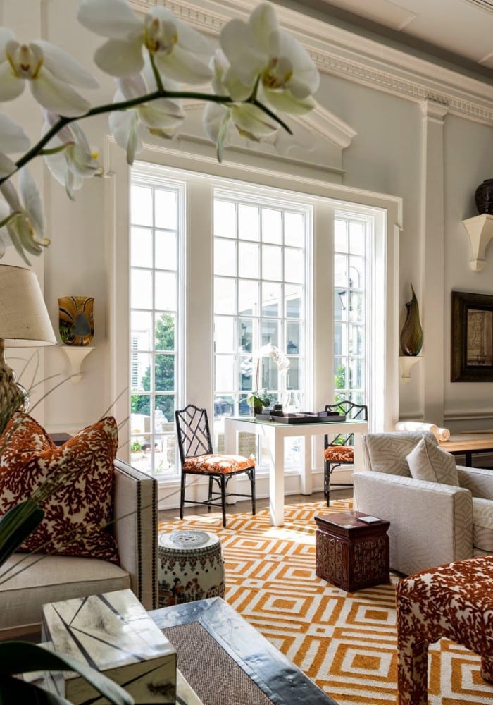 Palm Beach living room designed by Les Ensembliers