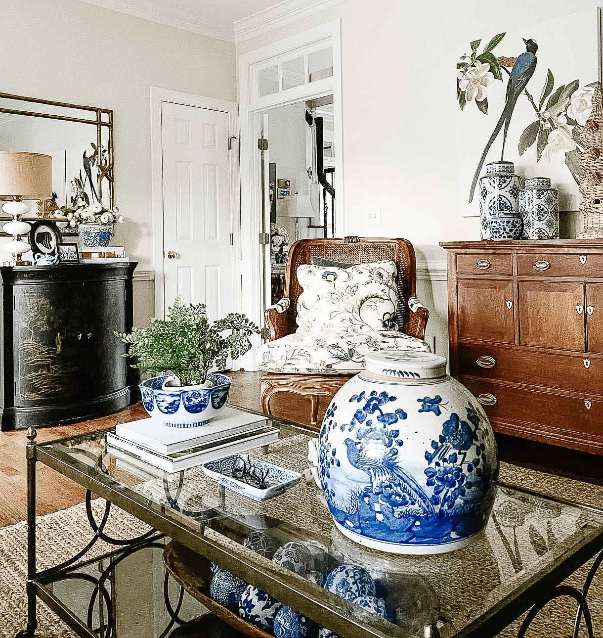 A Southern Charm Home Tour – Chinoiserie & Antiques