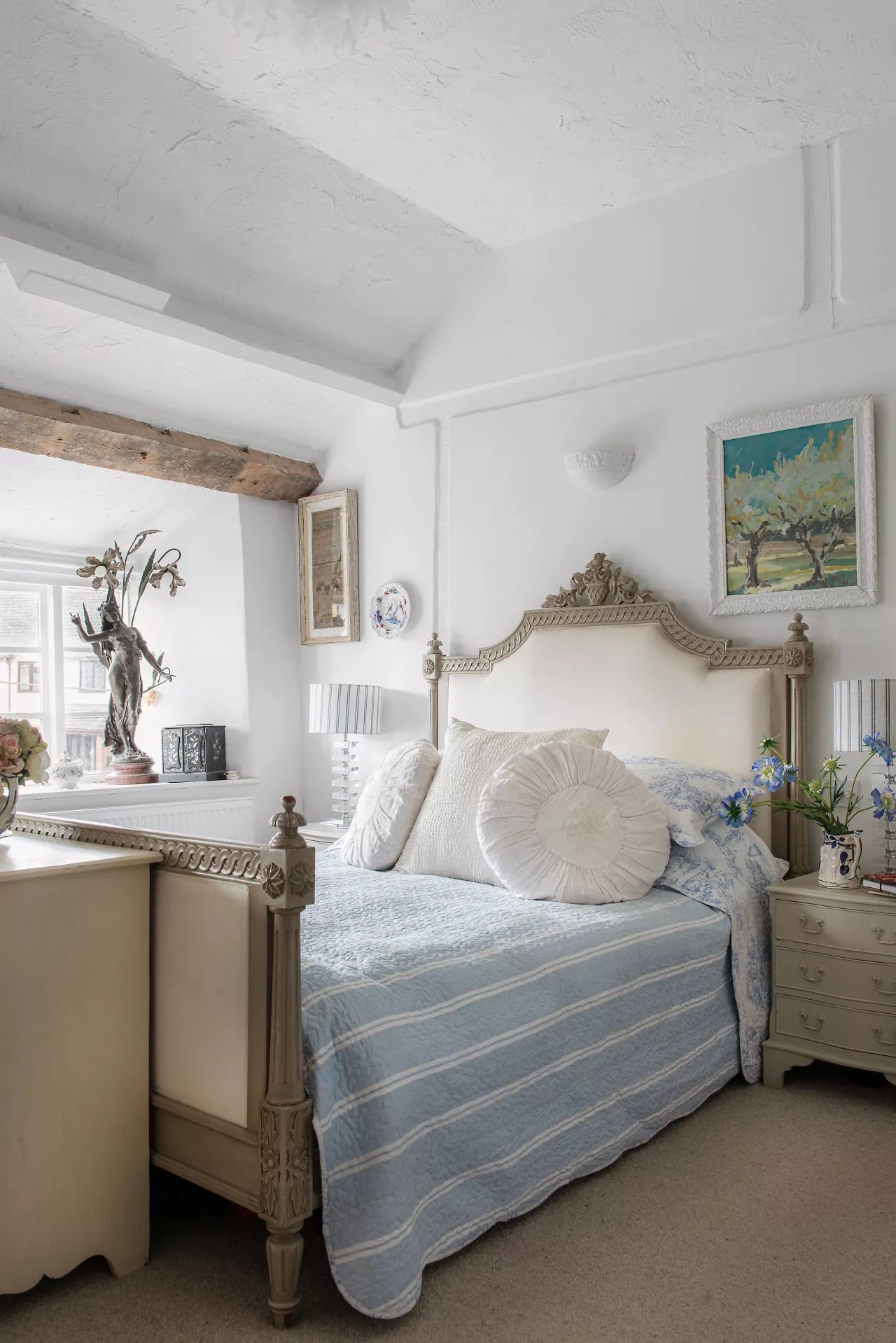 Marketplace, Bathrooms, Bedrooms & More – French Country Fridays 275