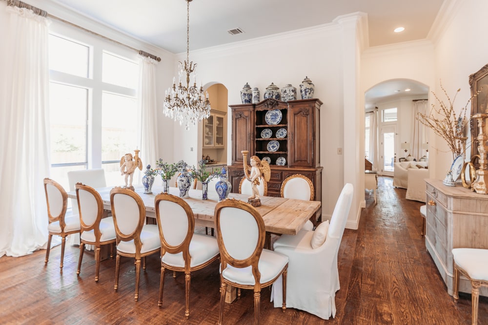French country dining room 