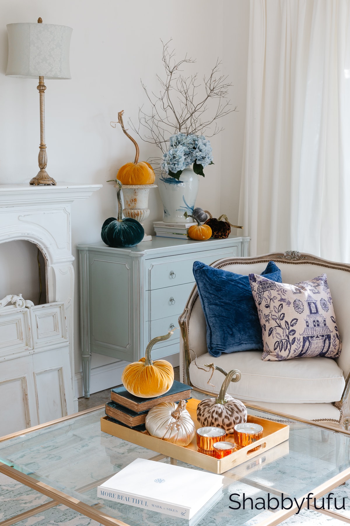 FALL PILLOW LOVE DECORATING FOR FALL WITH PILLOWS - StoneGable