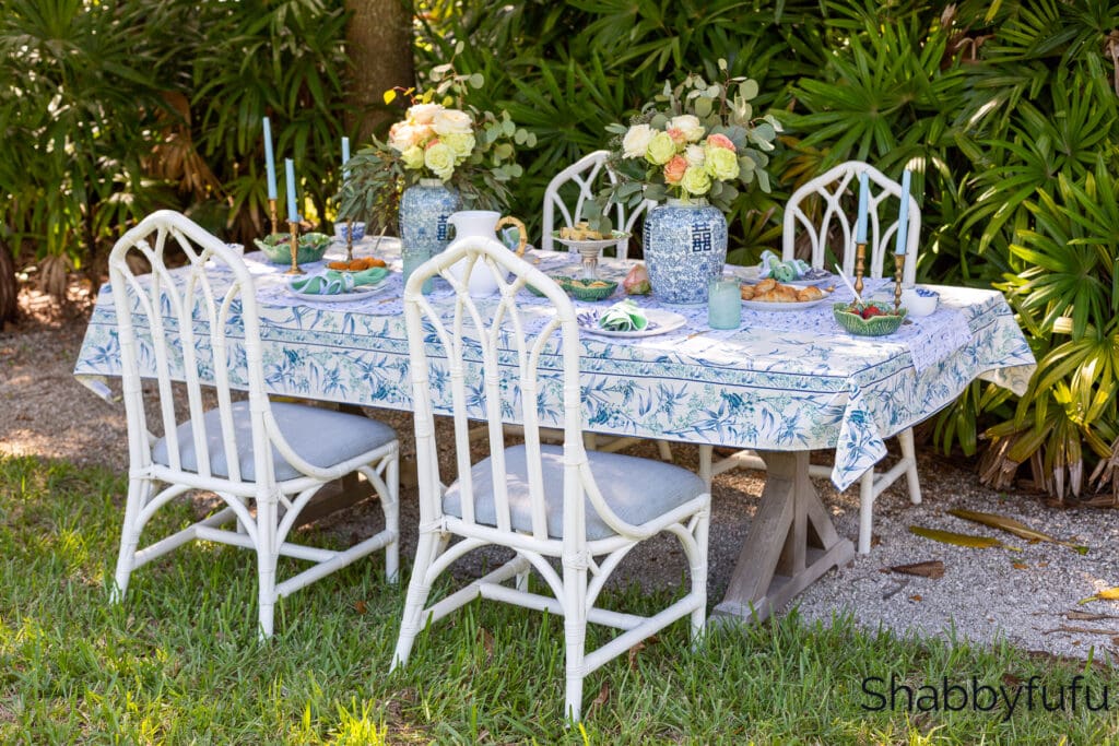 Blue And Green- A Table Setting For Any Season - shabbyfufu.com