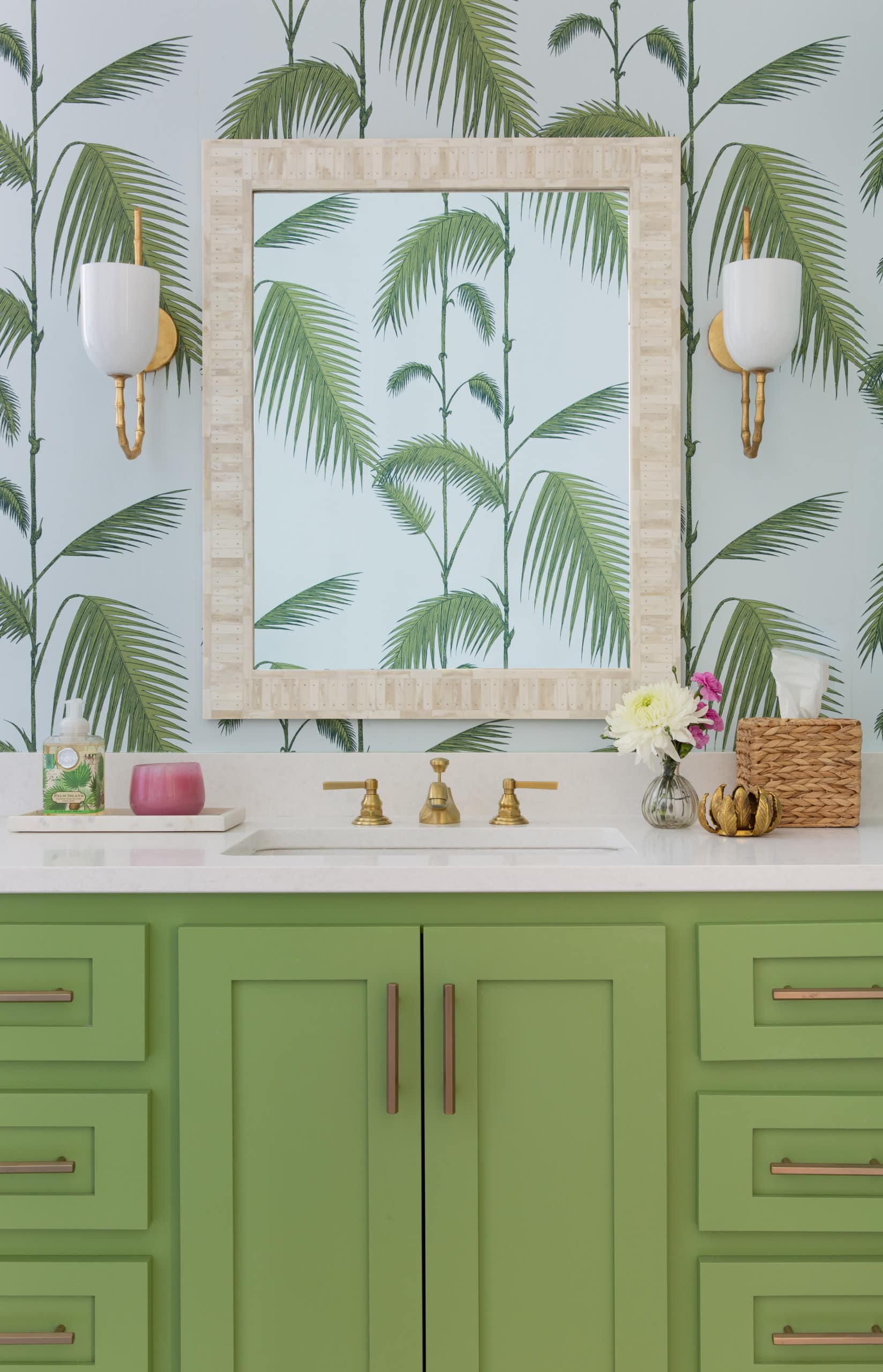 bathroom in tropical style featuring palm tree wallpaper