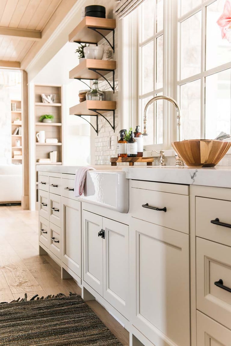 Inspiring European Style Home Tour in Salt Lake City - shabbyfufu.com