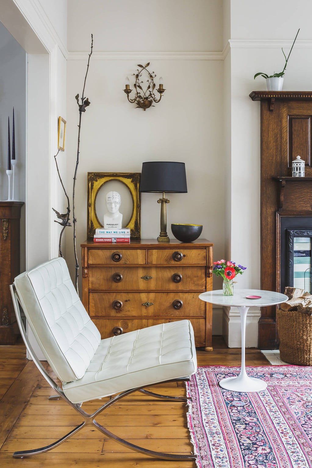 Mixing Vintage and Antique Pieces in Modern Spaces: Room by Room ...
