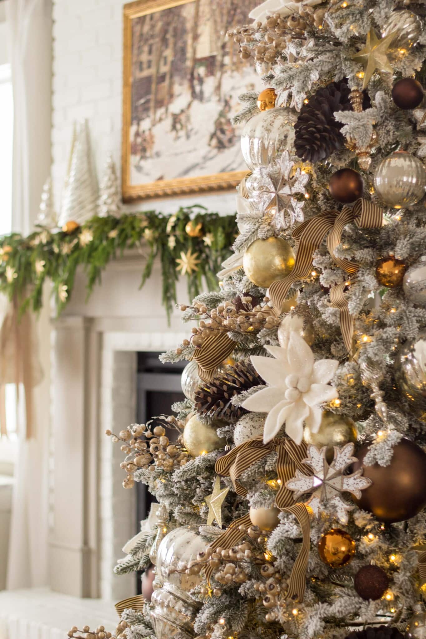 Mocha and Gold Inspired Christmas ree ideas
