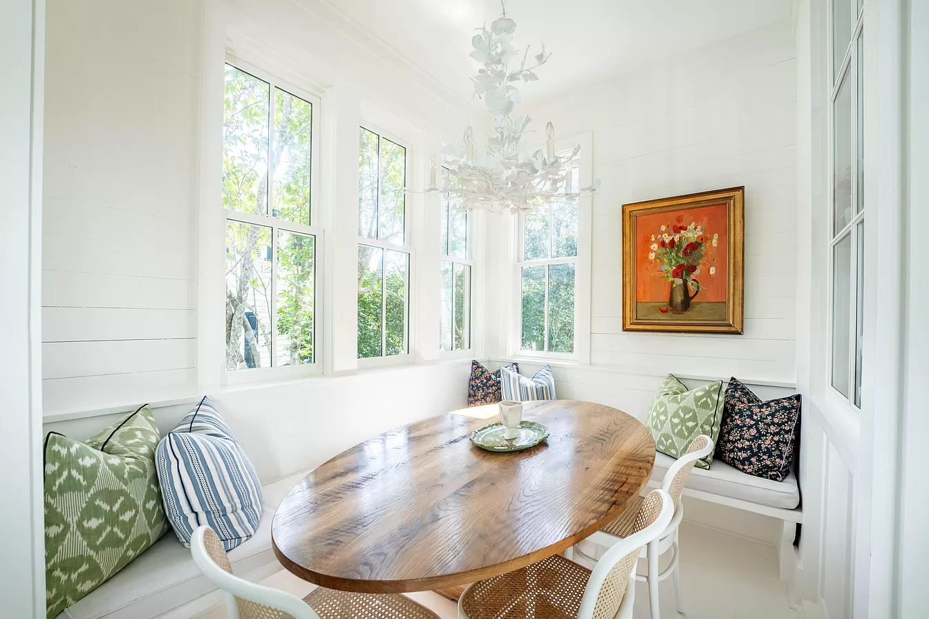 Breakfast nook in traditional colorful decor featured in Julia Berolzheimer home tour