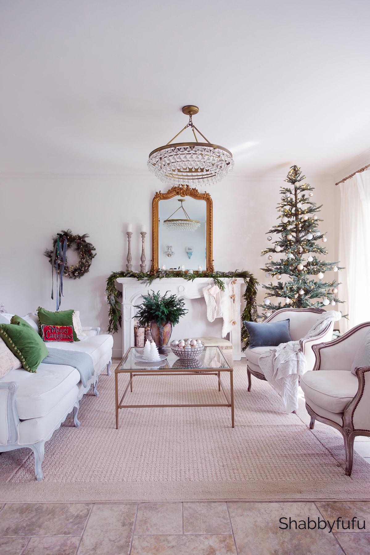 Shabbyfufu French country style Christmas living room