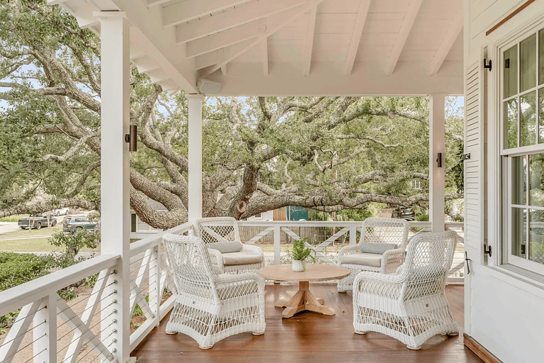 Charleston Home Tour - Beautiful Southern Sophistication - shabbyfufu.com