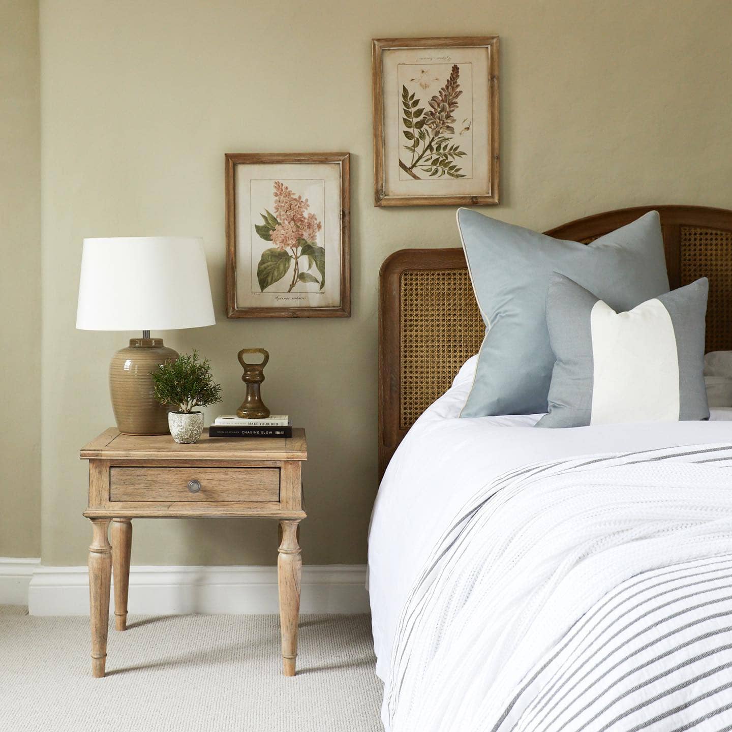 Bedroom in traditional style featuring green home decor ideas