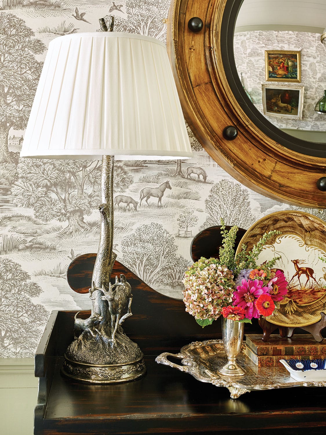 example of mixing patterns and textures in a traditional tablescape