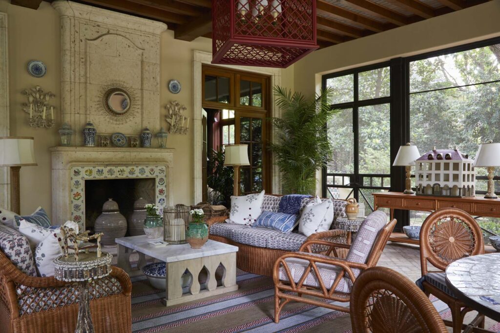 Comfortable Elegance - Designer Spotlight: Cathy Kincaid - shabbyfufu.com