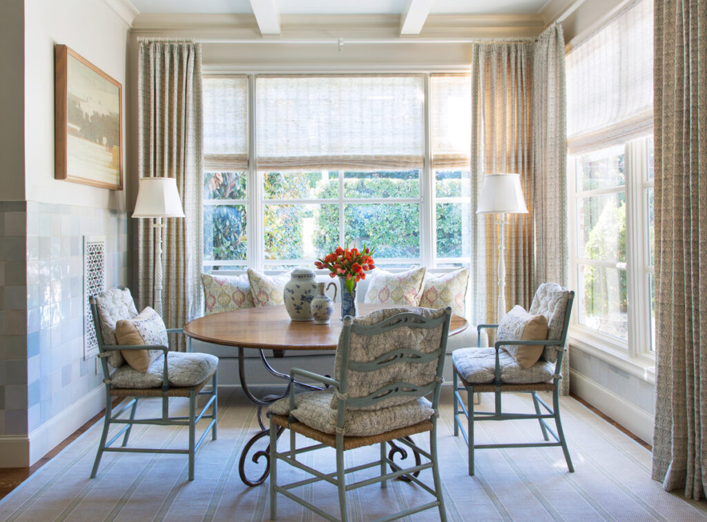 Comfortable Elegance - Designer Spotlight: Cathy Kincaid - shabbyfufu.com