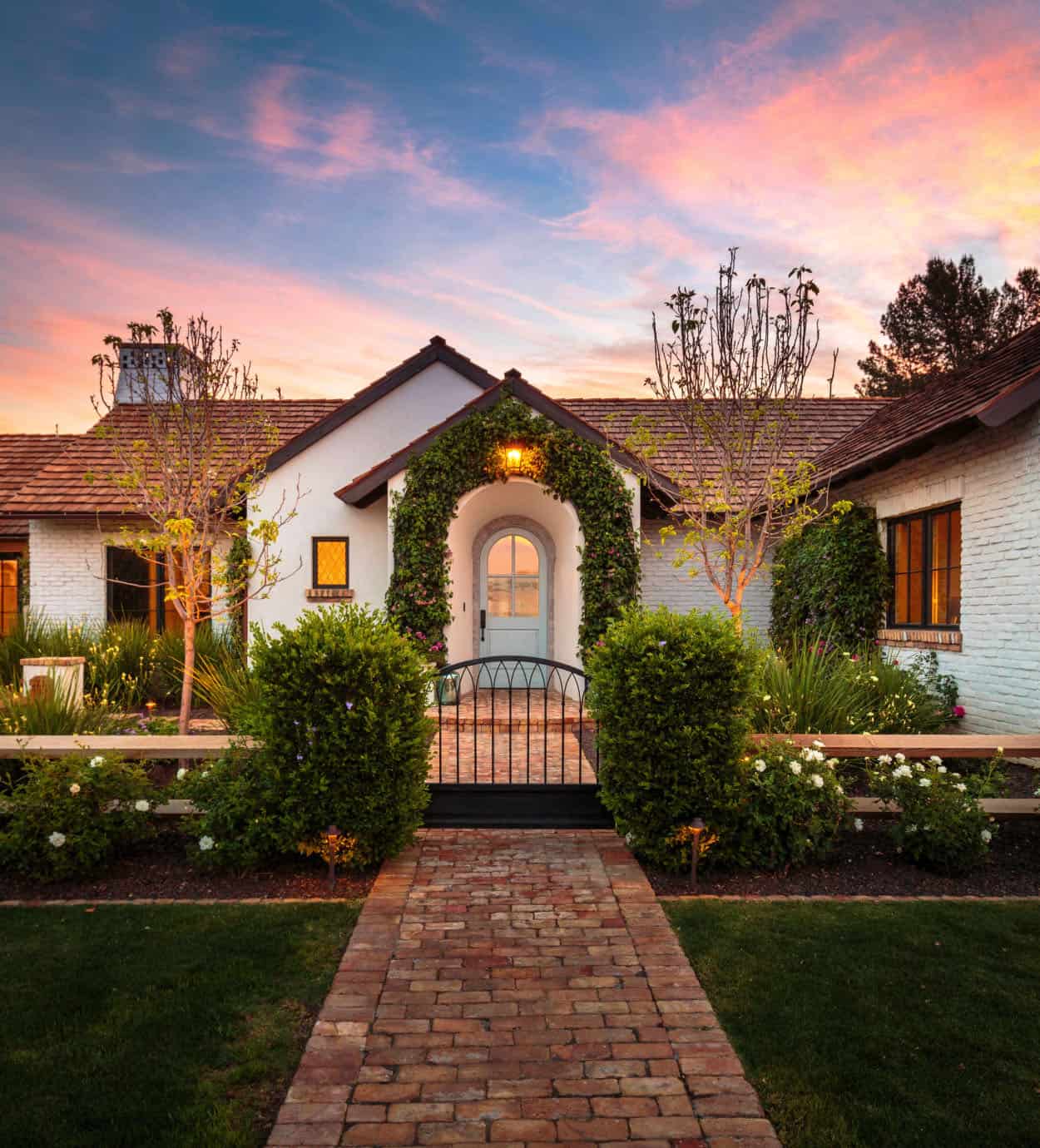 empty nester cottage in Arizona done in the French style of decor