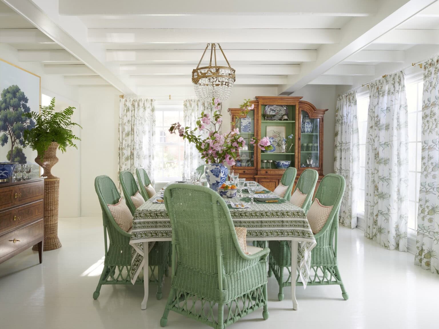 Amy Studebaker interior design featuring a traditional dining room with coastal details