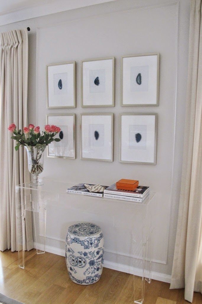Minimalist decor for summer idea featuring coastal console acrylic table