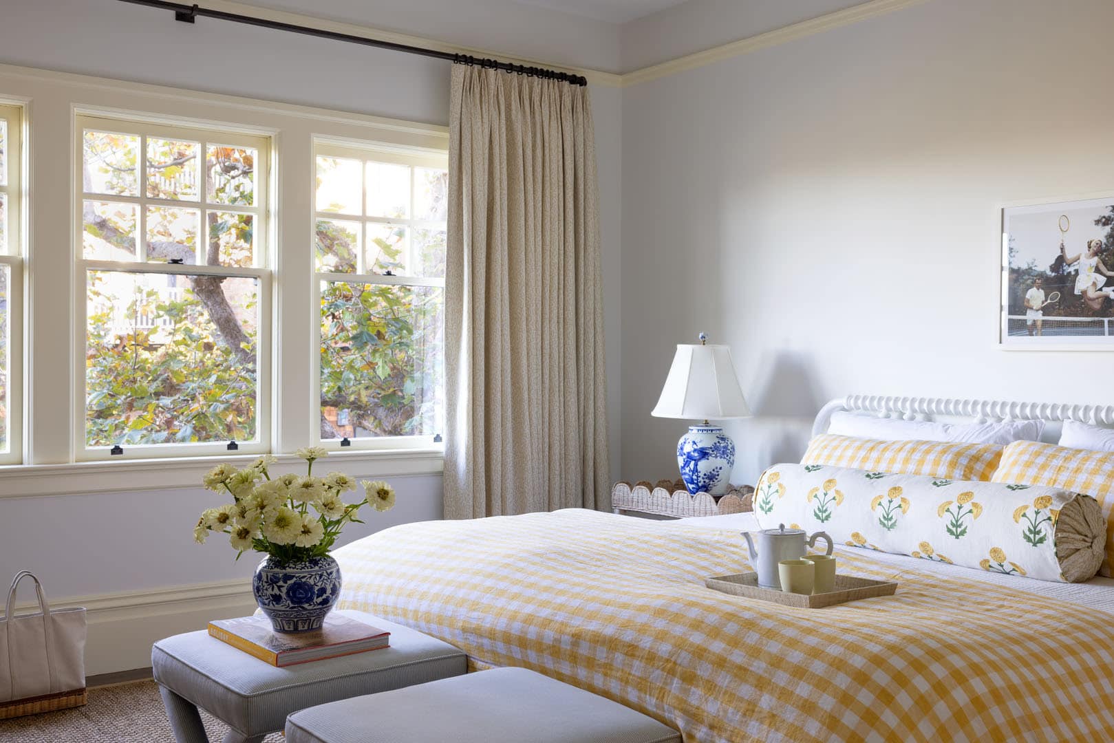 Photo of sophisticated coastal room from project Presidio Heights II designed by Marea Clark.