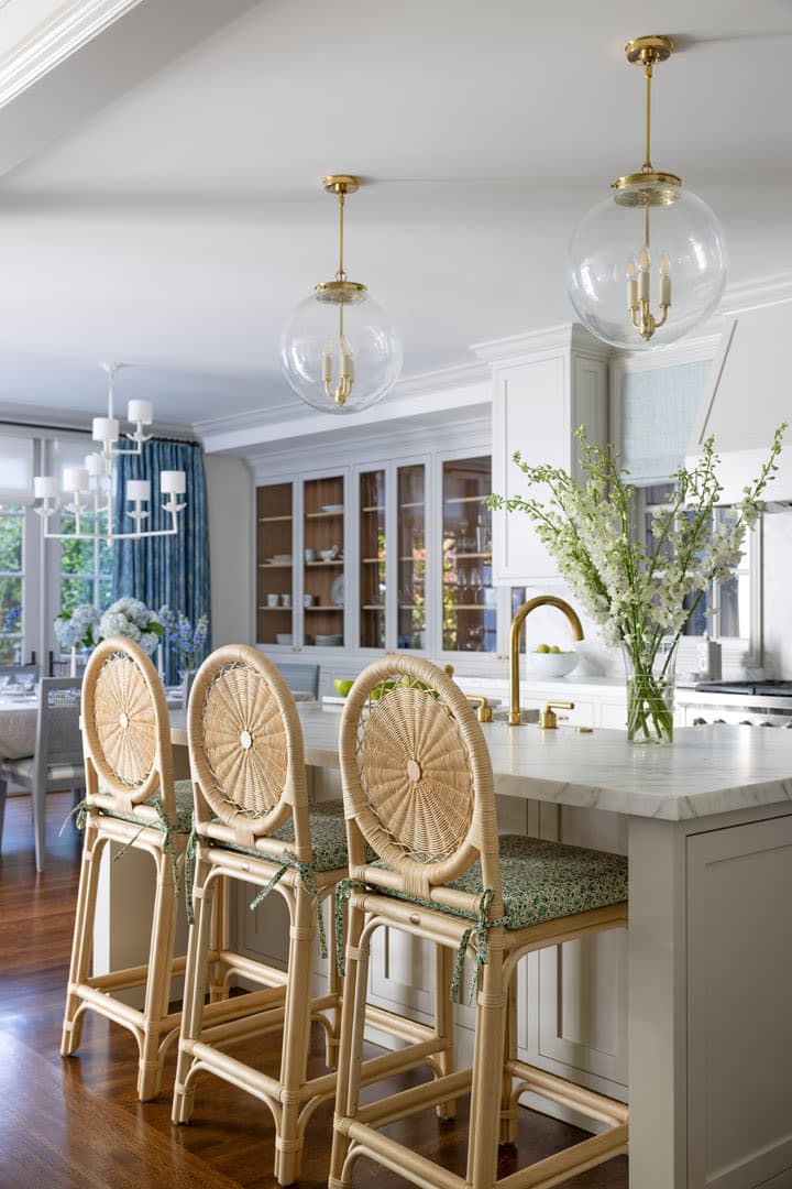Photo of sophisticated coastal room from project Presidio Heights II designed by Marea Clark.