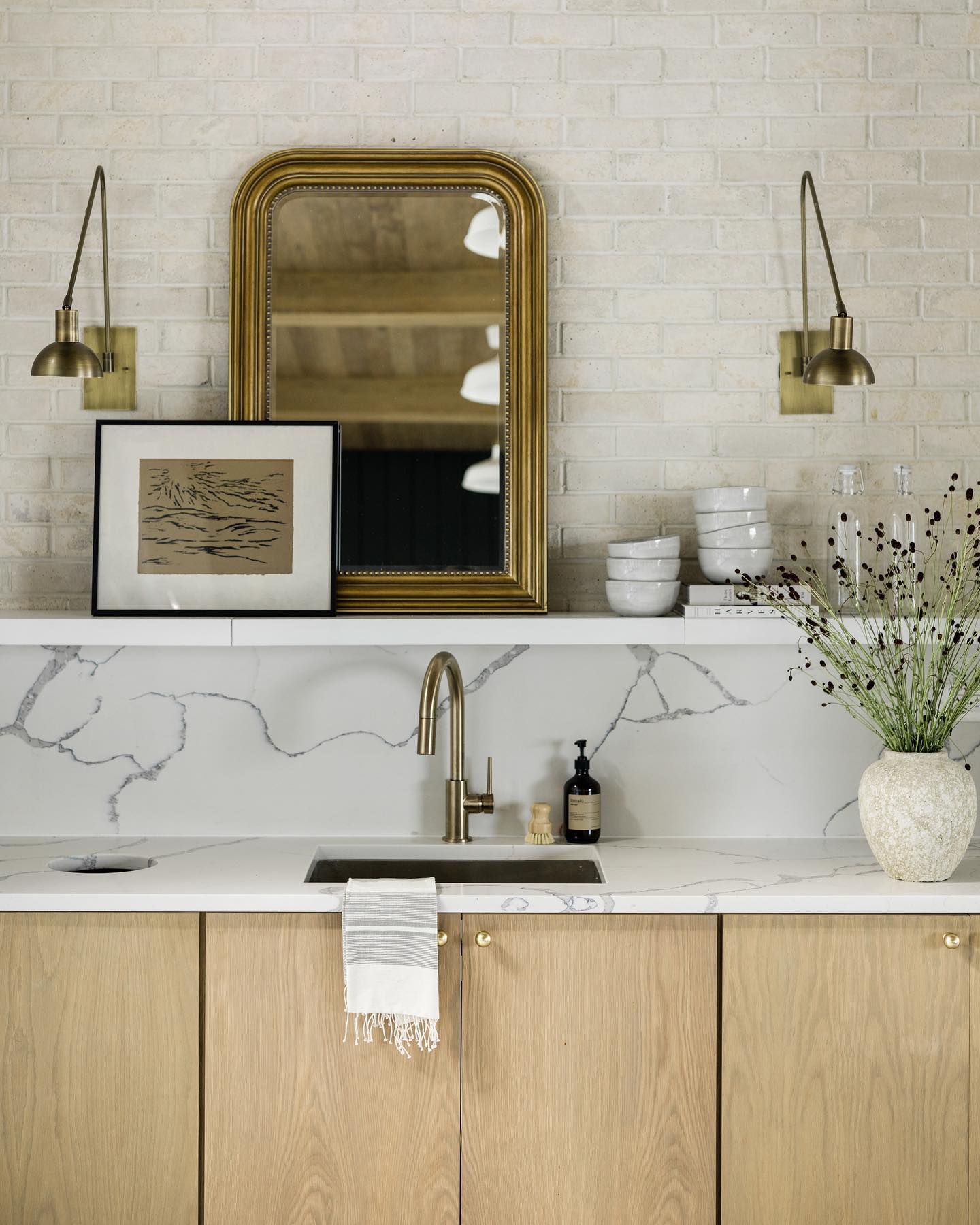 Decorating with neutrals example featuring modern traditional kitchen