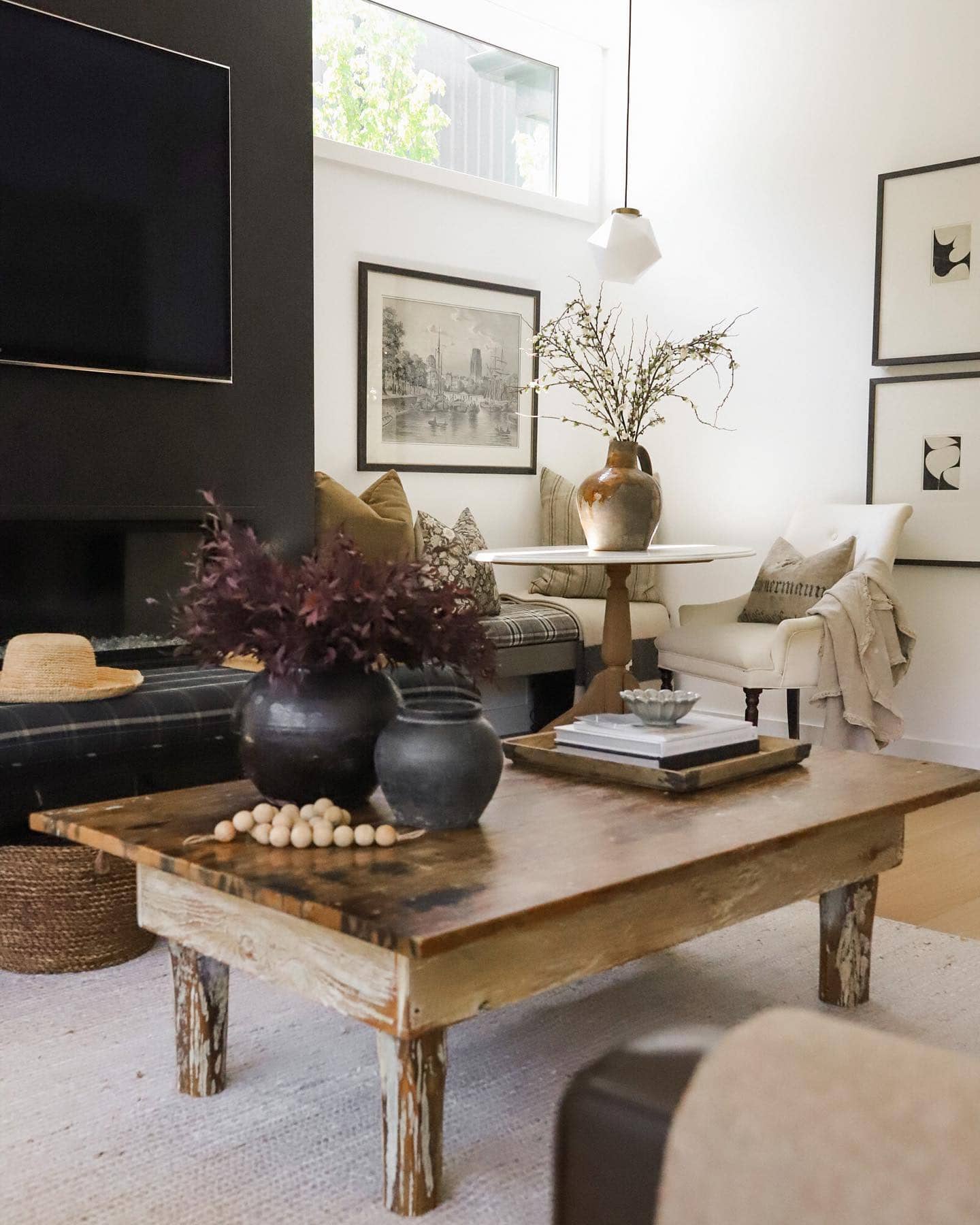 Decorating with neutrals example featuring tan and black living room