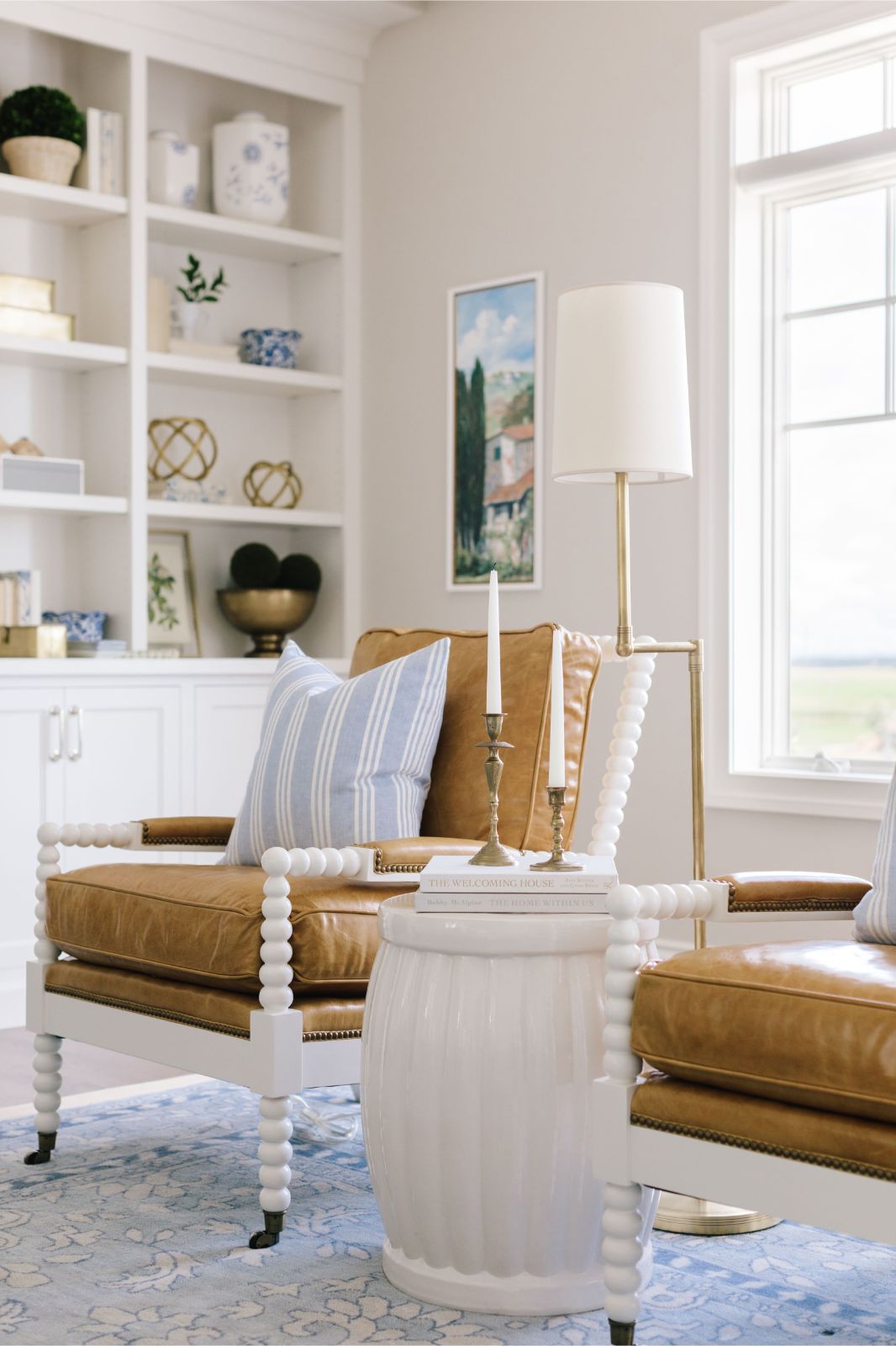 Living room in a classic fresh traditional decor style by Bria Hammel Interiors
