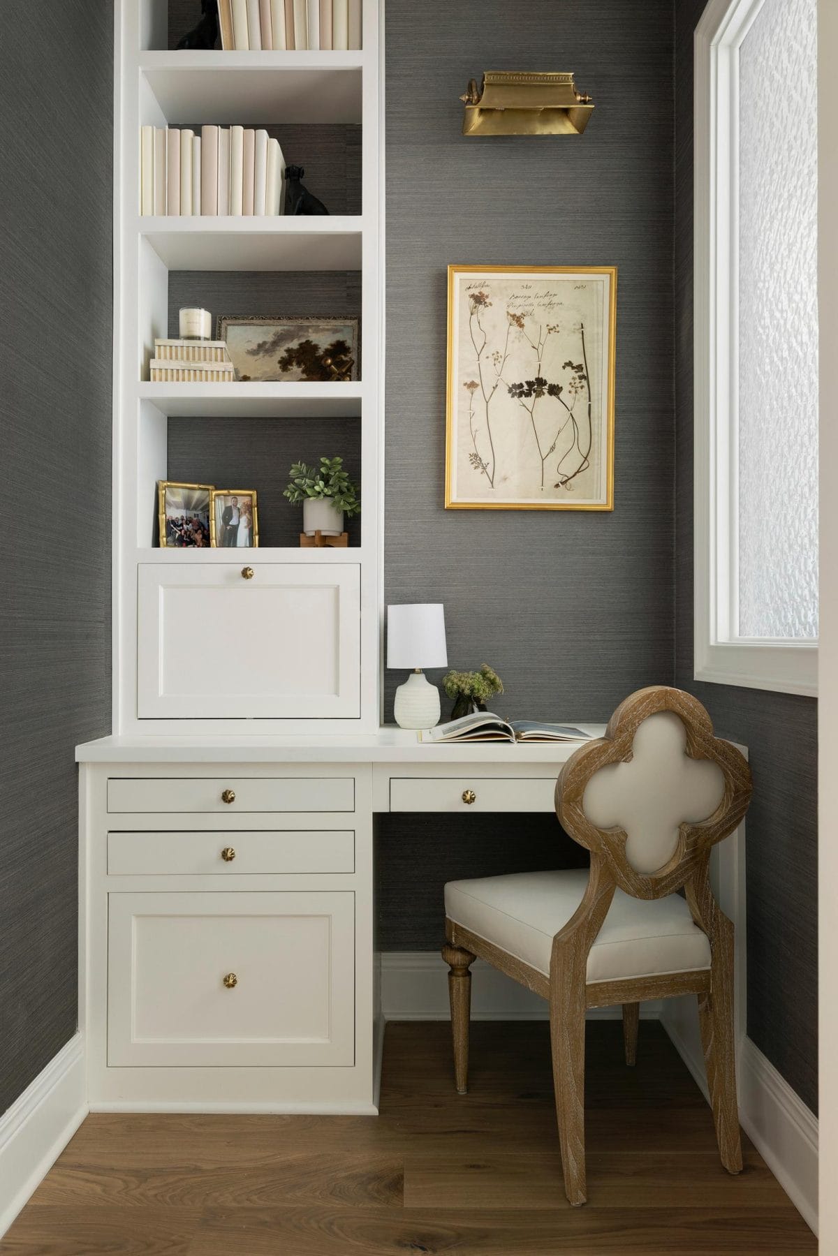 Home office nook in a classic fresh traditional decor style by Bria Hammel Interiors
