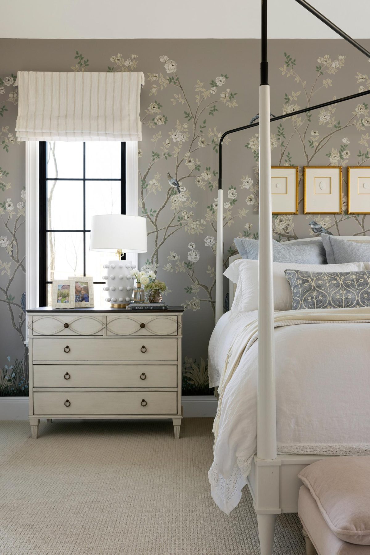 Main bedroom in a classic fresh traditional decor style by Bria Hammel Interiors
