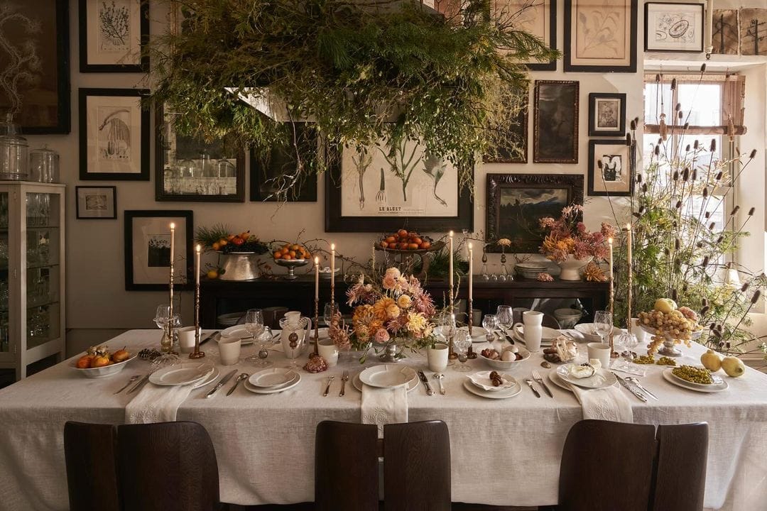 Friendsgiving Aesthetic inspiration idea featuring a cozy table setting