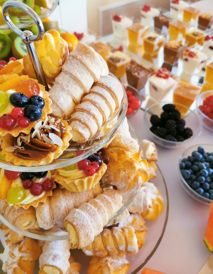 Thanksgiving buffet setup example featuring a buffet showcasing desserts