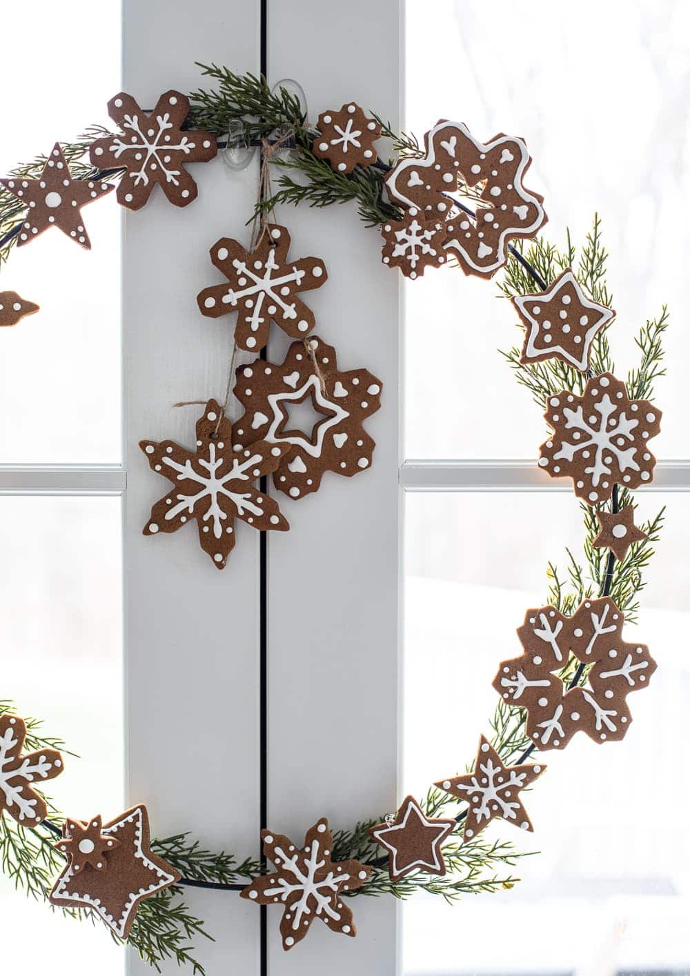 Christmas Wreath idea featuring a ginger cookies wreath