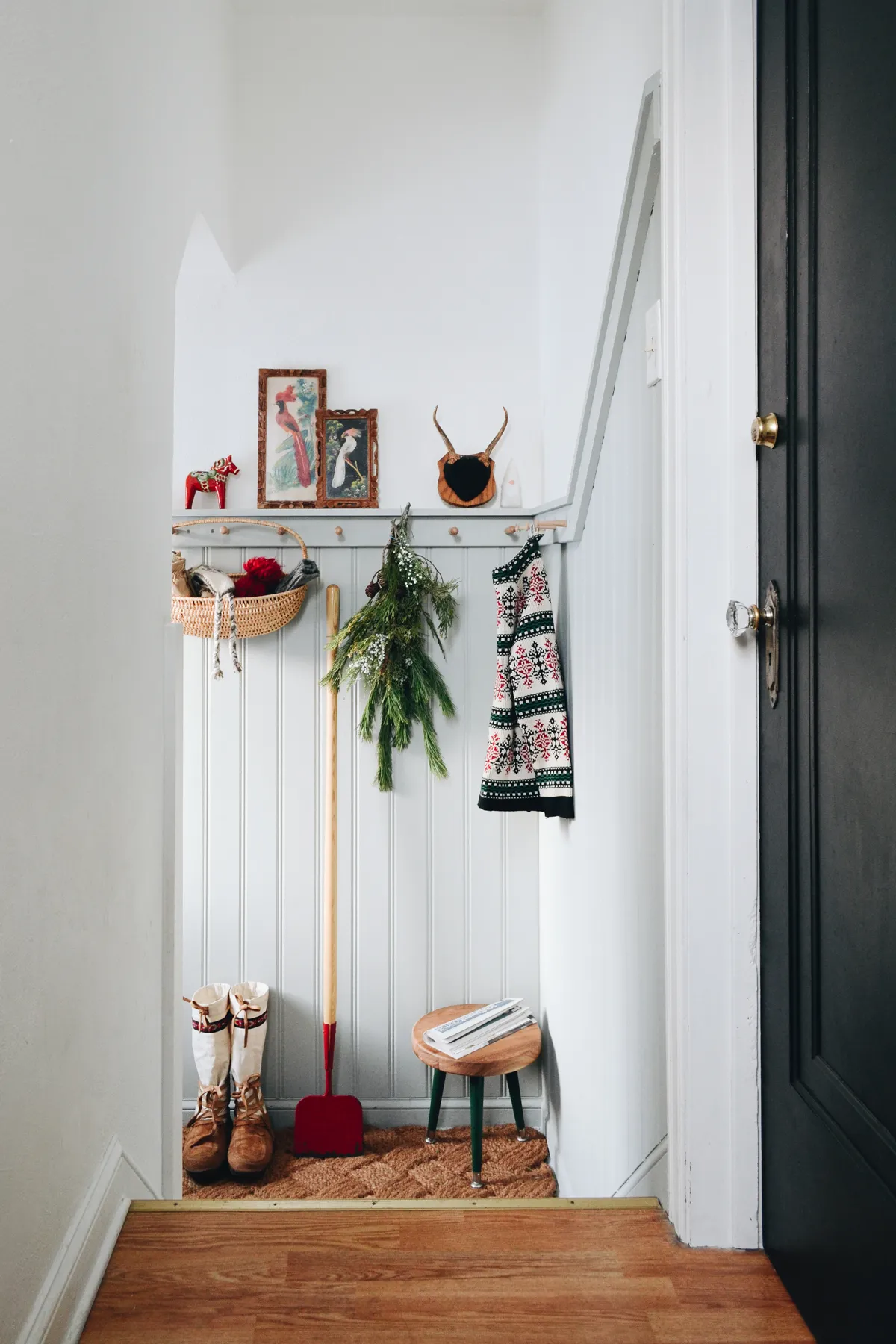 Holiday entryway idea featuring an foyer in traditional contemporary style